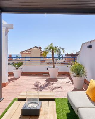 Breathtaking Penthouse Las Azaleas