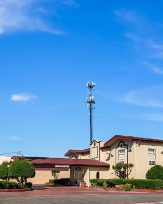 Red Roof Inn North Dallas - Park Central