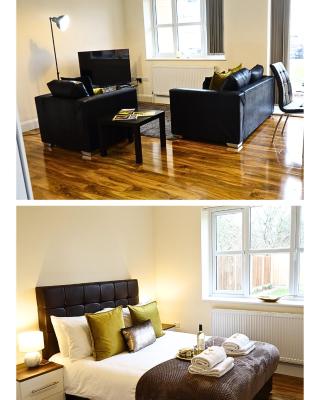 Lux 2 Bedroom 2 Bathroom APT at HEATHROW AIRPORT- free parking- Near The terminals-Easy access to Central London- Family Friendly