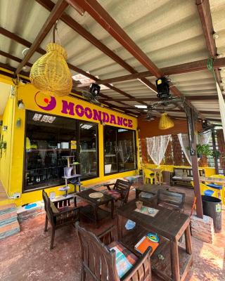 Moondance Cottage Inn