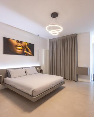 Luxury Station Suite