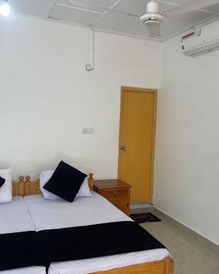 Gopalapuram Guest House
