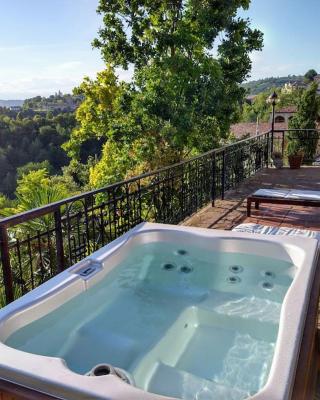 Al Cedro Terrazza sul Monferrato con Idromassaggio