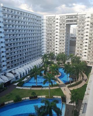 Matet's Place @ shell Residences