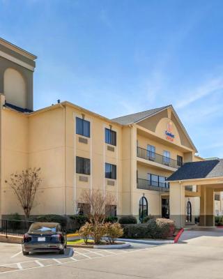 Comfort Suites Bush Intercontinental Airport