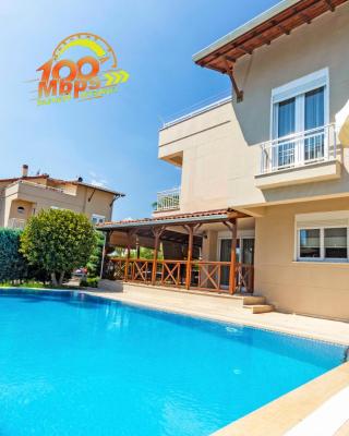 Paradise Town Villa Lucky 100 MBPS free wifi
