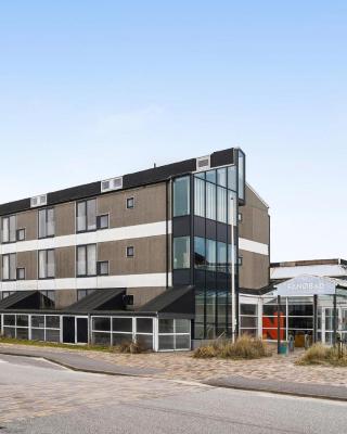 2 Bedroom Stunning Apartment In Fanø