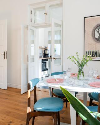 Apartament VinyLove - blisko Parku Zdrojowego i Term - by Space Apart