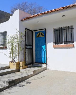 Casa completa a 5 minutos de la playa en Crucecita Huatulco