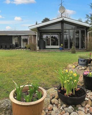 Holiday home Væggerløse XL