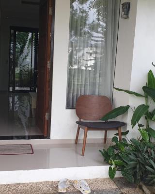 Vila Adinda Syariah C-4 Bukit Gardenia Resort