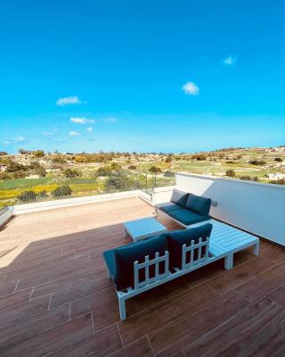 Axtart Penthouse with Amazing Views