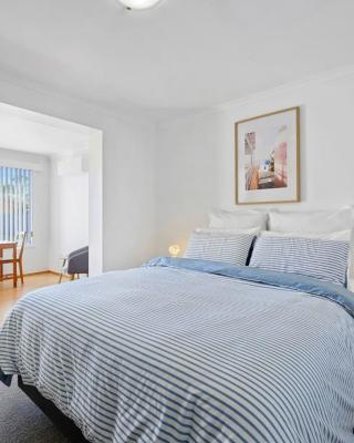 Kalisti Suites - Kamari Suite