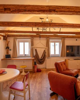 Ferienwohnung Landscapeapartment, 46qm Individual Fewo mit Fernblick ins Zittauer Gebirge, Ferienapartment im historischen Altstadtkern Zittau