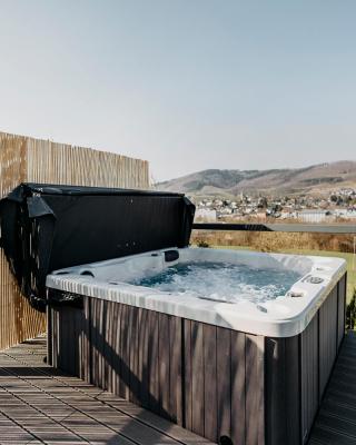 Traumwohnung mit Sauna, Whirlpool & wunderschöner Aussicht
