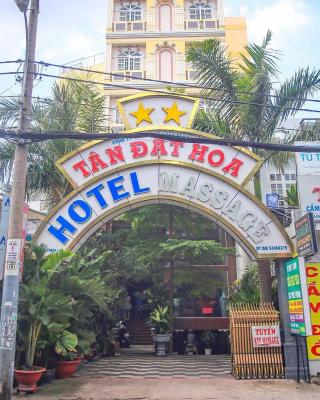 Tan Dat Hoa Hotel & Massage