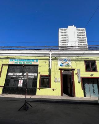 Hotel Casa del profesor Iquique