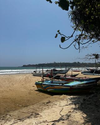 Varan Mawella Beach Guest House