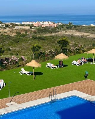 Small Oasis Nelson Mandela Apartment with sea view, two bedrooms, parking, terrace and pool