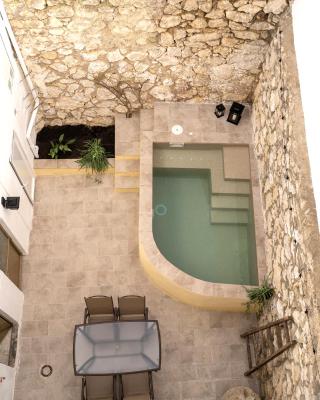 CASA MARÍA LA ROMANA