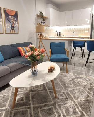 DELTA-Central Elegant Apartment by Optimum Link