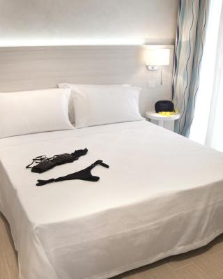 Marina Beach Suite Hotel