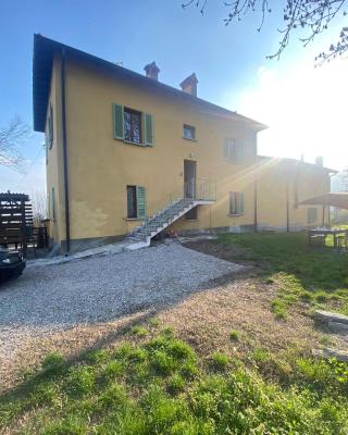 Casa vacanza Cascina Ronco- Natura e Relax vicino lago di Como
