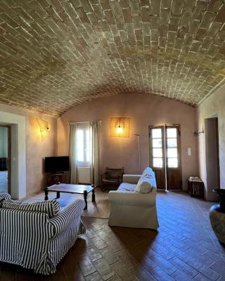 MAISON DE CARACTERE A PIGNA
