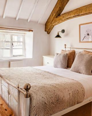 Inglenook Cottage, The Cotswolds