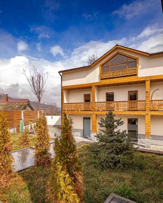 Taniqinn Dilijan Hotel