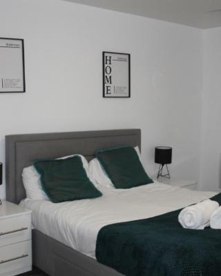 Refined Two Bedroom Apartment Situated in Birmingham City Centre