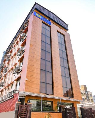 FabHotel Prime The Pavilion - Nr City Centre 2