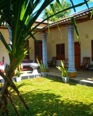 Tropical Garden Homestay Pidurangala