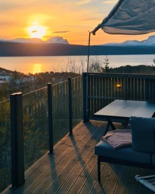 Narvik Mountain Homes Sunset View and Sauna