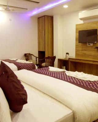 Hotel True Stay at New Delhi Railway Station