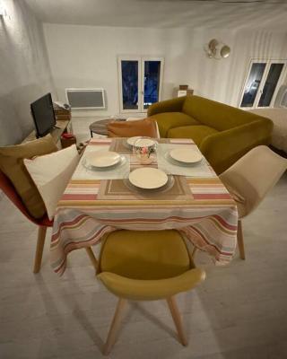 Carpentras cosy& 3 voyageurs&