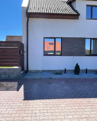 Fenyő Apartman