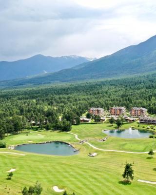 Spacious penthouse chalet apartment in Pirin Golf and Country Club