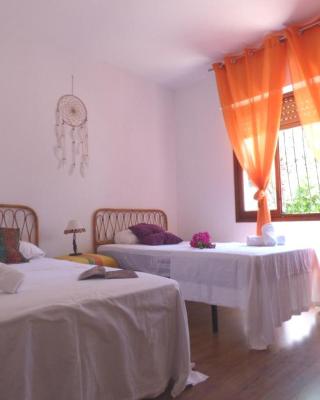 Chez Moi Orange Room