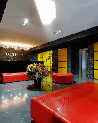 Hotel Toyan