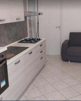 BORGO DEL LAGO HOUSE