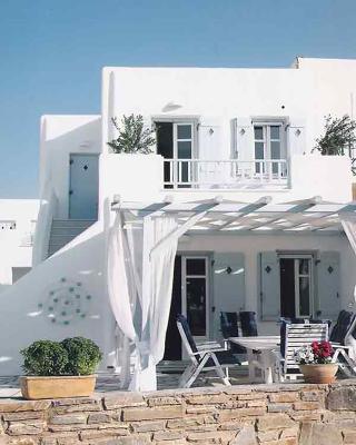 Dolce Vita Waterfront Villa, Logaras, Paros