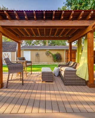 Lovely Lubbock Home with Furnished Deck and Grill