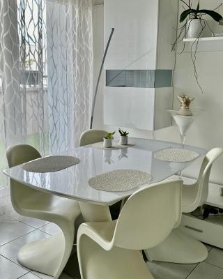 Appartement de standing, parking privé, climatisé, proche du centre-ville et la gare centre