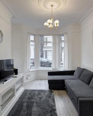 GuestReady - Anfield Serene Home