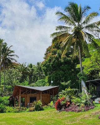 Kalani Oceanside Retreat