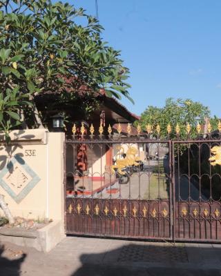 Griya Mozaik