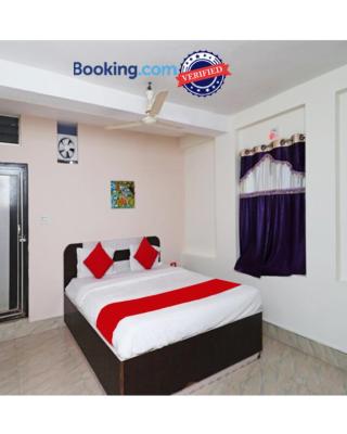 Goroomgo Padoshi Near Sea Beach Puri - Spacious Room 100 Meters From Sea Beach