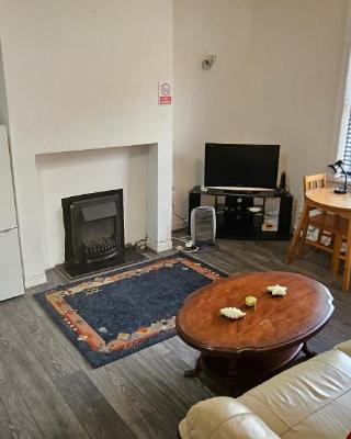 The Luxe - Entire House