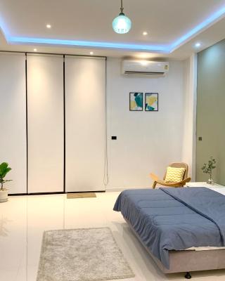 Ellie House Phuket Old Town